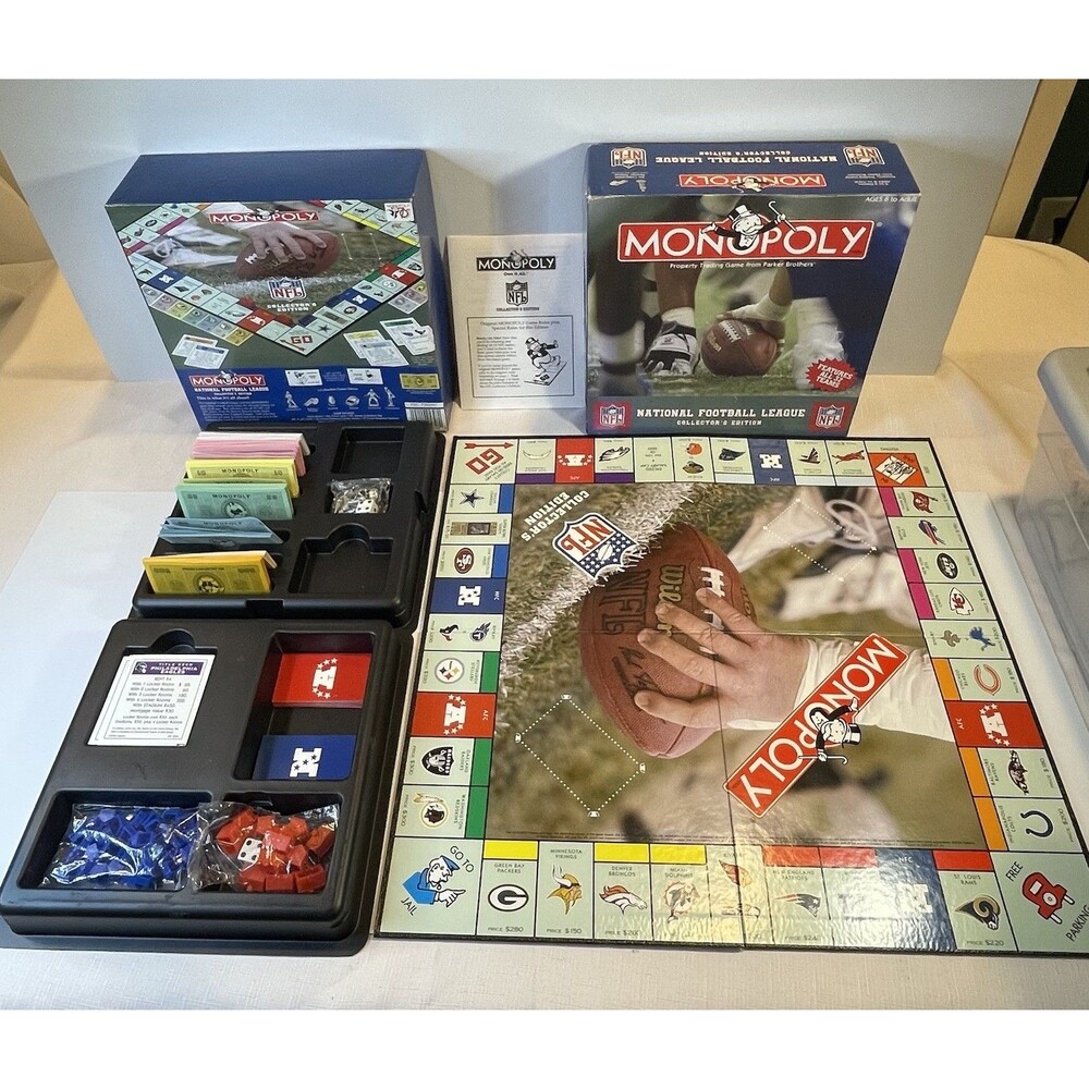 Monopoly Board Game NFL Collector’s Edition Parker Brothers Complete Preowned